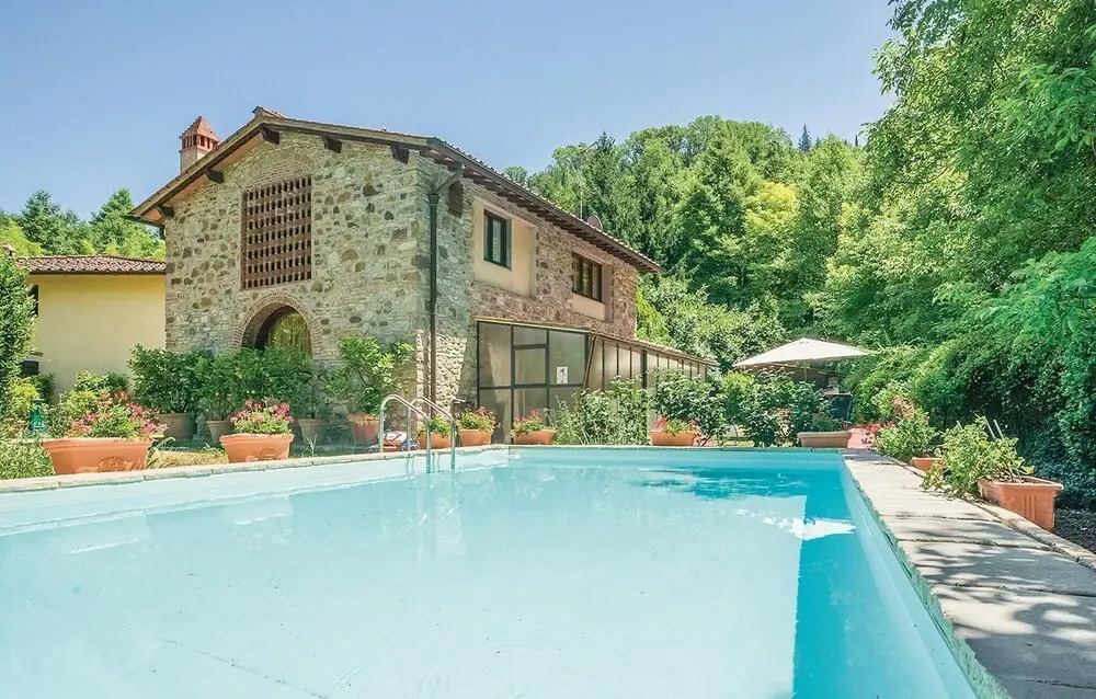 Stunning Home In Molino Del Piano Fi