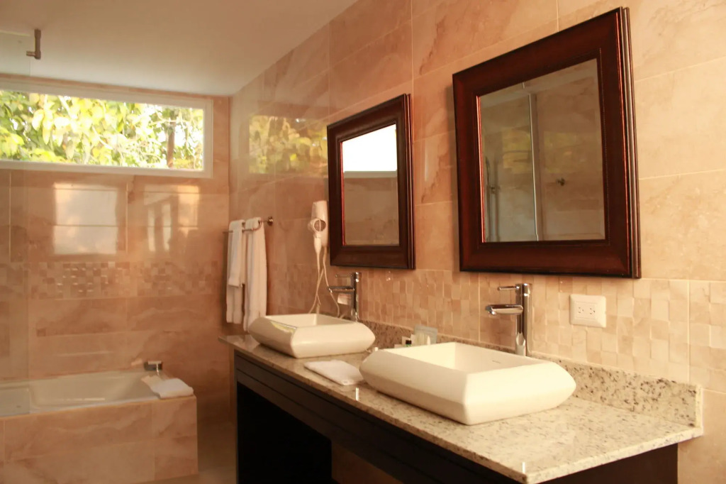 Hotel Contempo