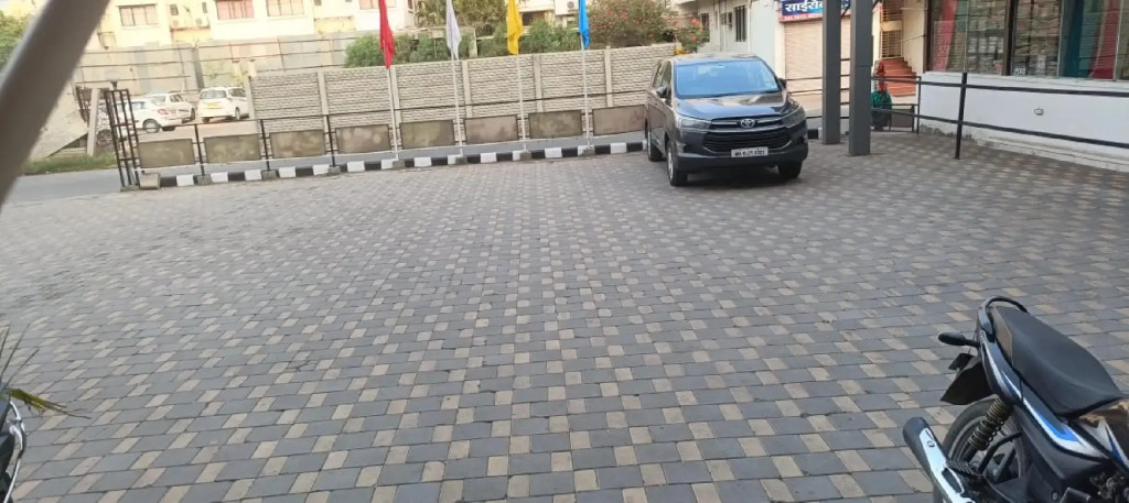 OYO 4445 Hotel Saishri