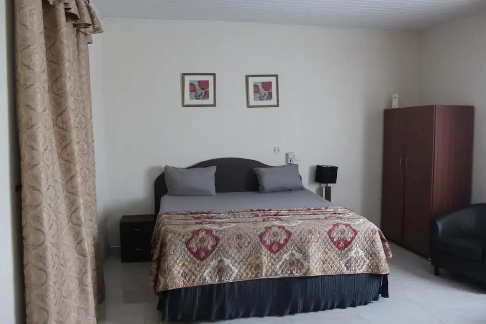 White Stone Lodge