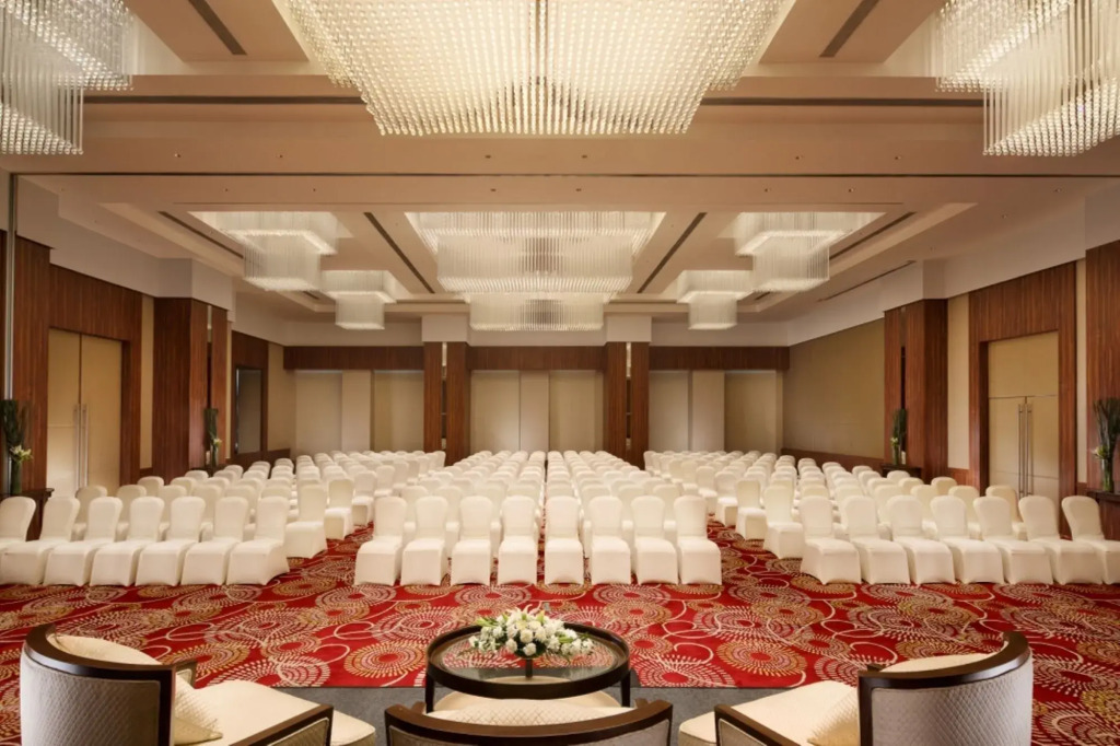 Sandal Suites by Lemon Tree Hotels