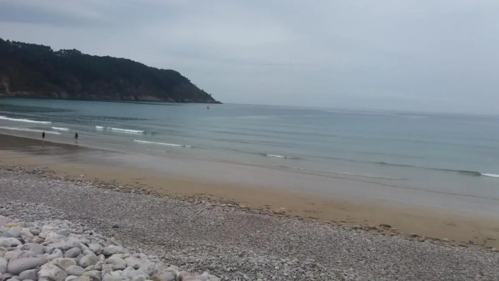 Casa con jardín privado cerca de la playa, para descansar y relajarse