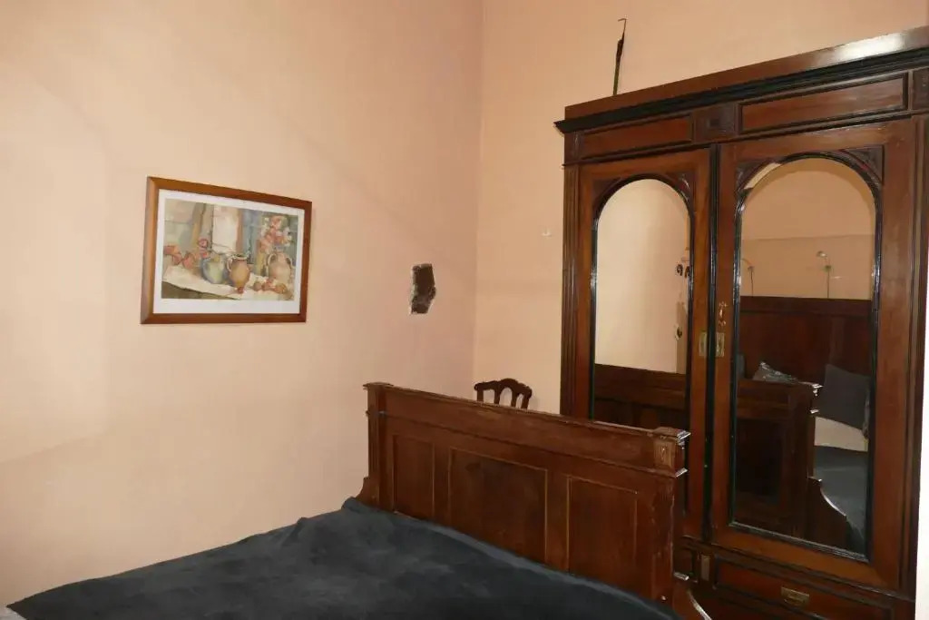 Apartments Cour dAix