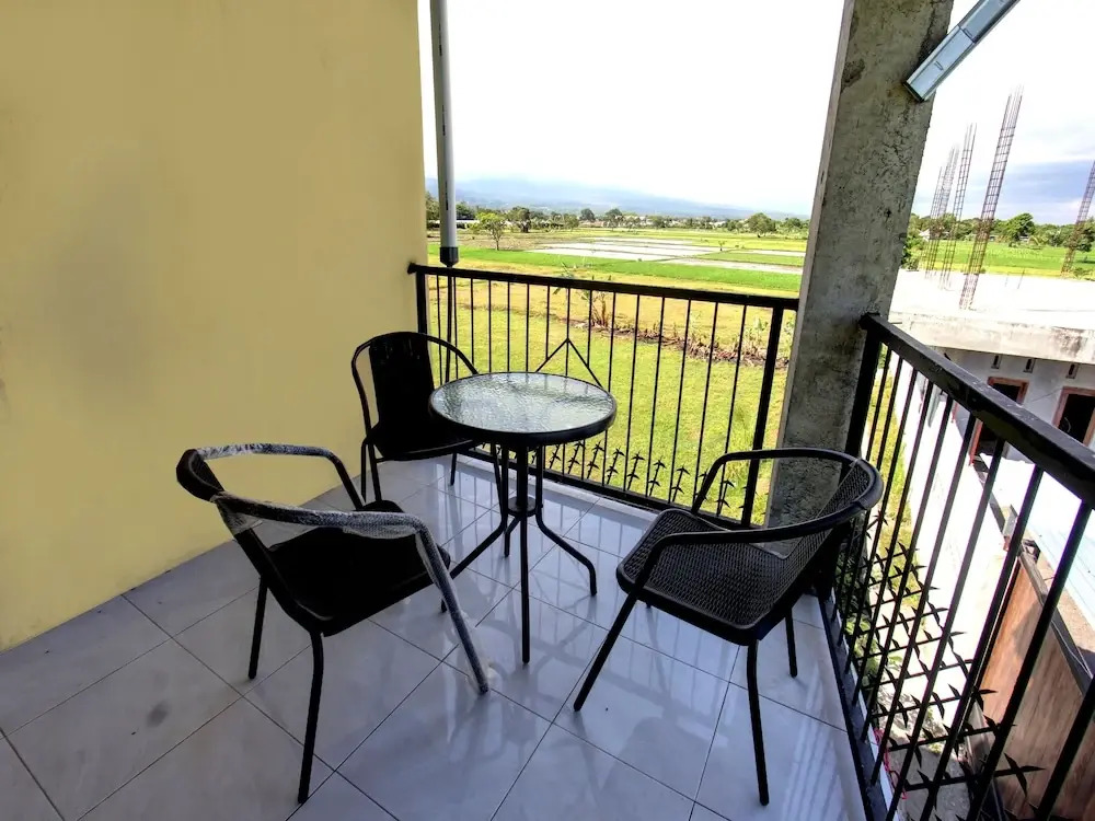 OYO Life 92769 Janigo Kos