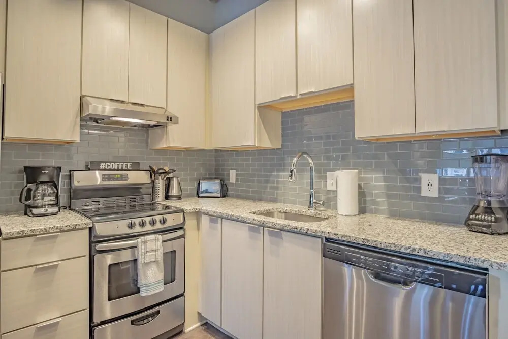 Midtown Fully Furnished Apartments - Great Location 2 Bedroom Apts by RedAwning