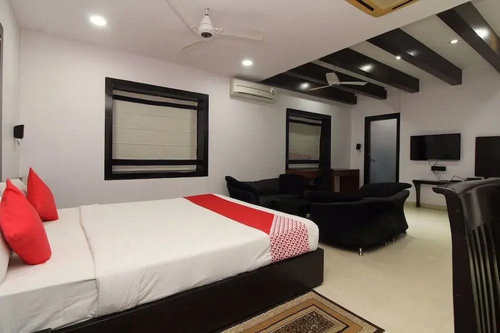 OYO 14501 Hotel Hill View Guest House Begumpet