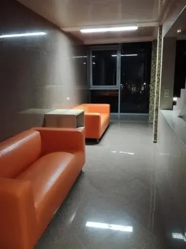 Carnival Mini-hotel