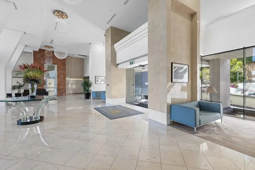 Stylish Brisbane City Stay With Bbq, Pool & Gym