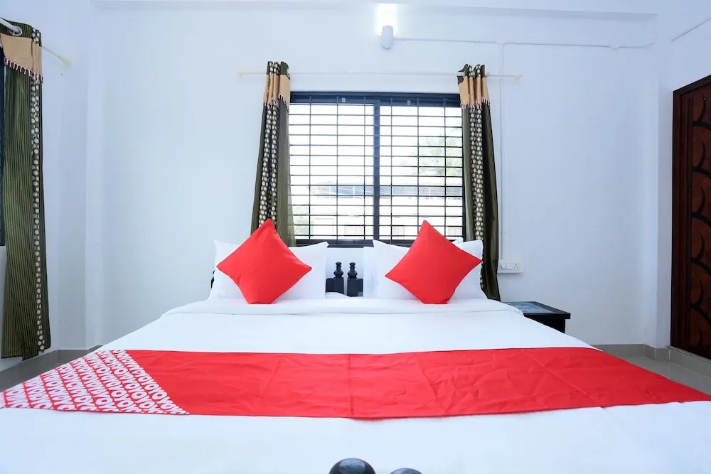 Sunshine By OYO Rooms