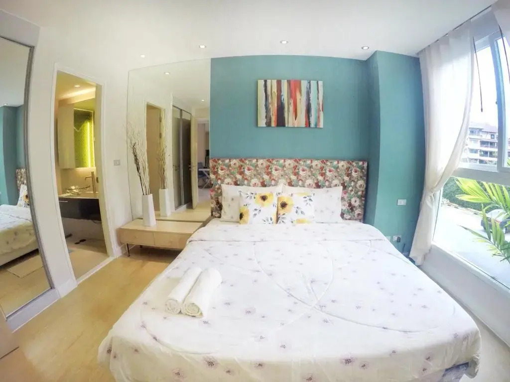 Grande Caribbean Condo
