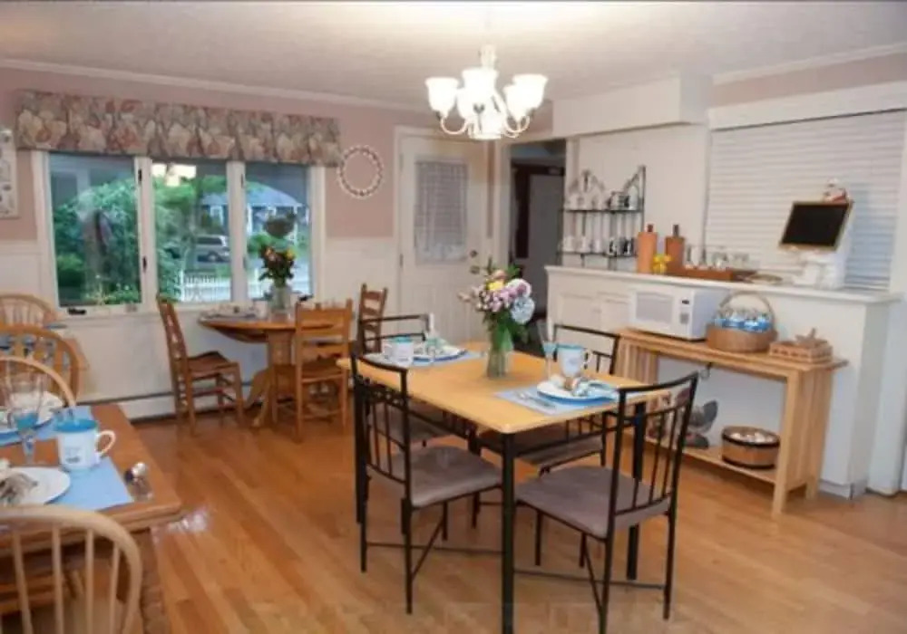 Cranberry Manor Bed and Breakfast