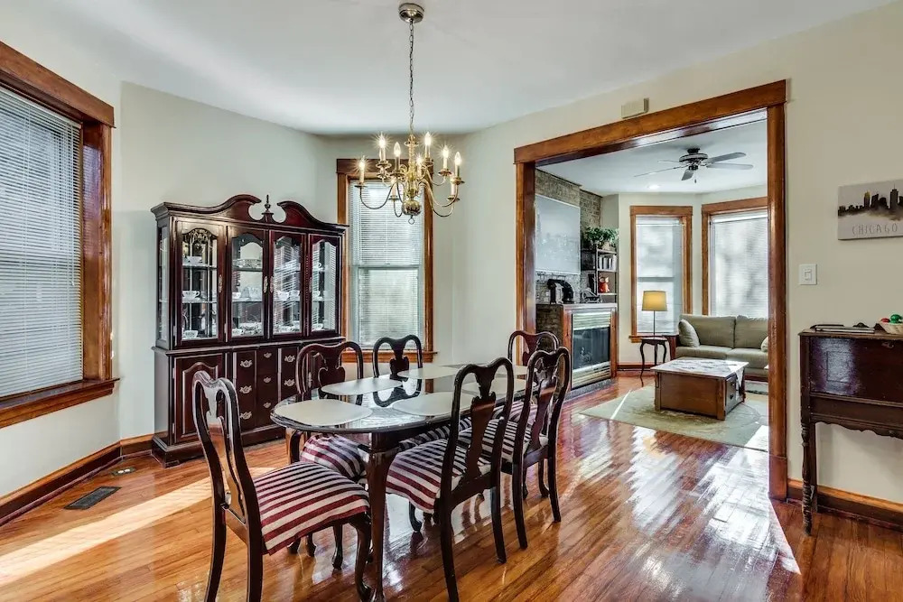 Duplex near the beach! 3 bedrooms in Andersonville by AllSet Turnover