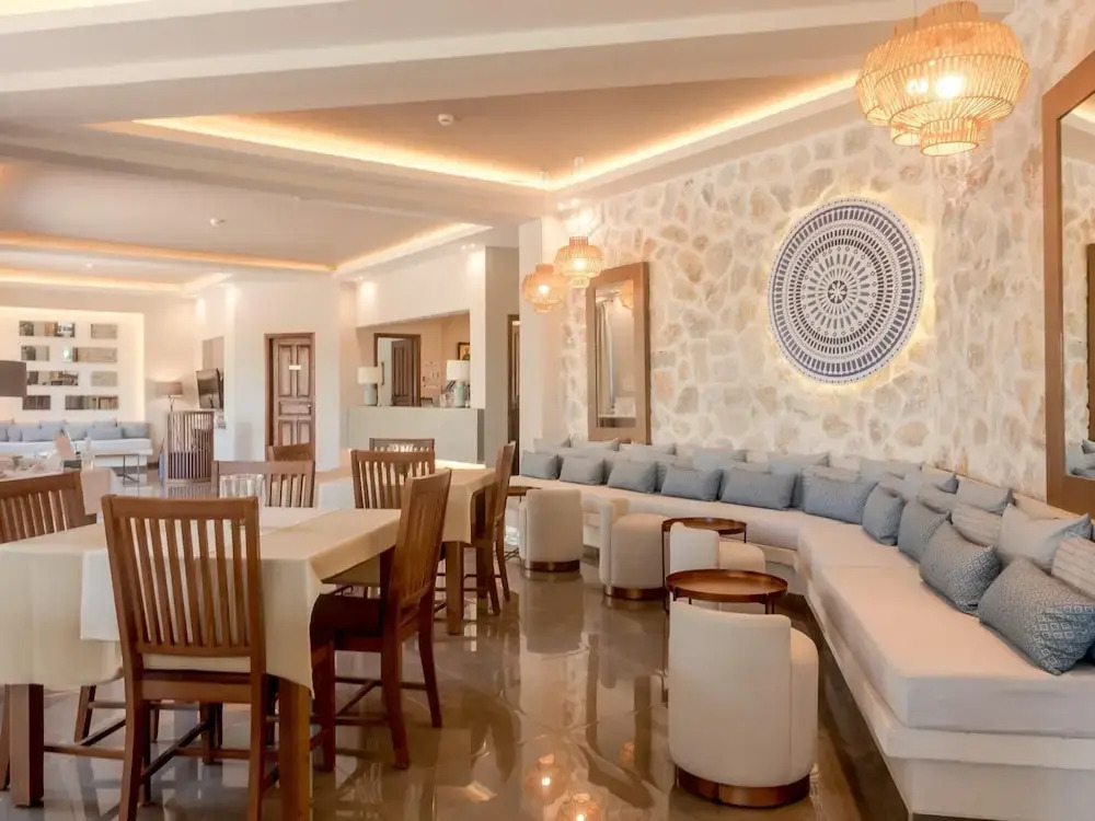 Duplex Gerakini Apartment With Pool