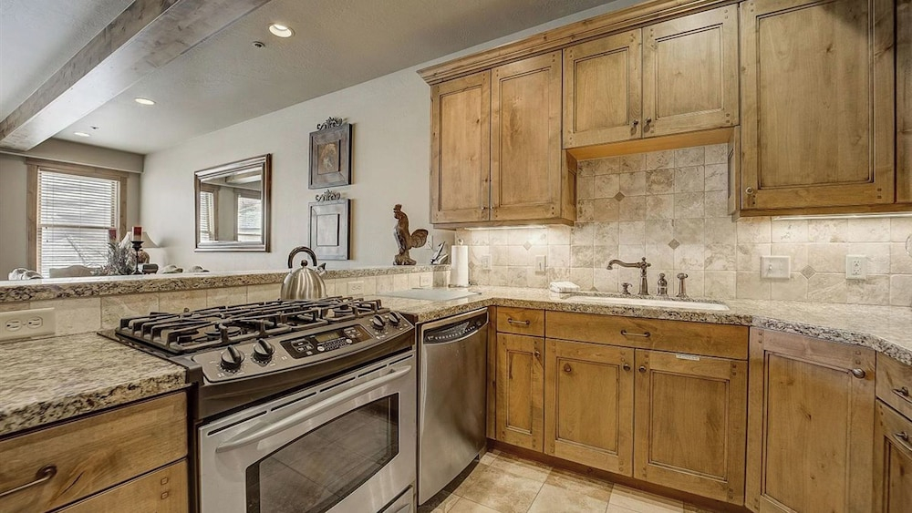 Mont Cervin #21 by Avantstay Luxury Ski in Ski out Home in Park City!