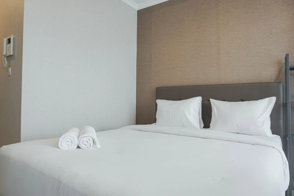 Stunning and Good Location Studio at Menteng Park Apartment