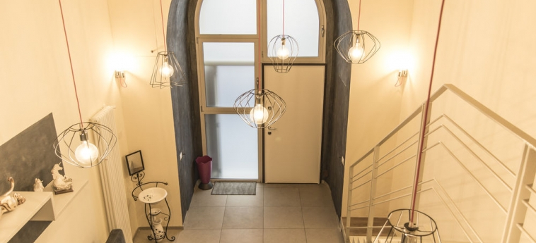 N12 Design Accomodations Alcova 75