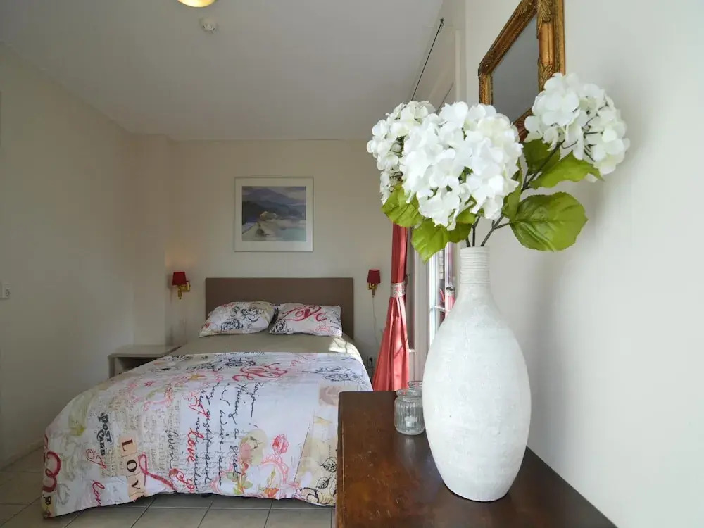 Holiday Home in Noordbeemster With Bubble Bath