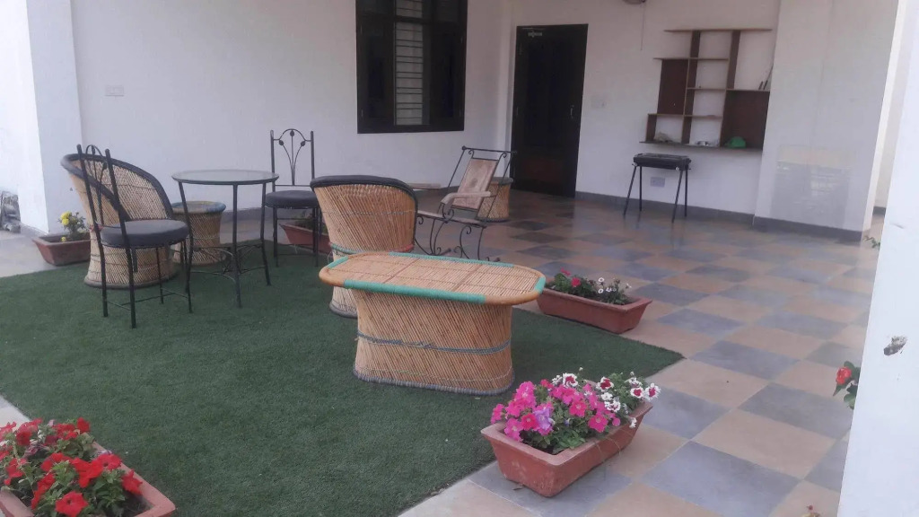 Srihara Homestay
