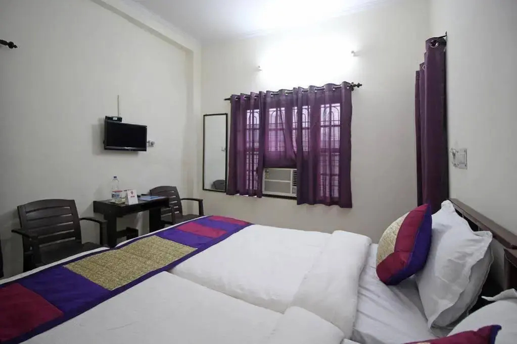 OYO Homes Rohilkhand Dental College