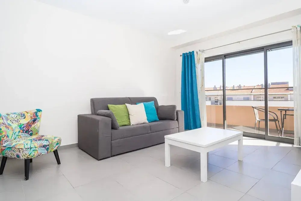 05 in Portim o With 1 Bedrooms and 1 Bathrooms