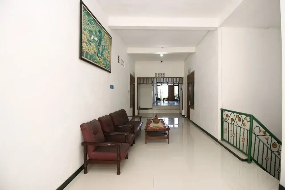 Medokan House Syariah Surabaya