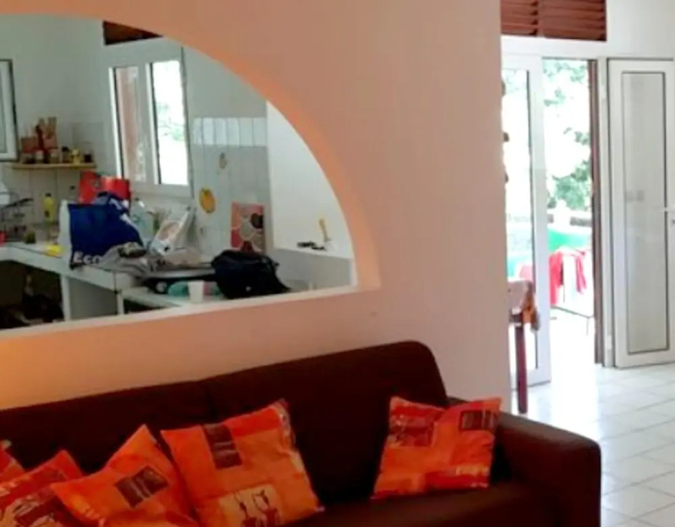 House with 2 Bedrooms in Le Gosier, with Furnished Garden And Wifi - 3 Km From the Beach