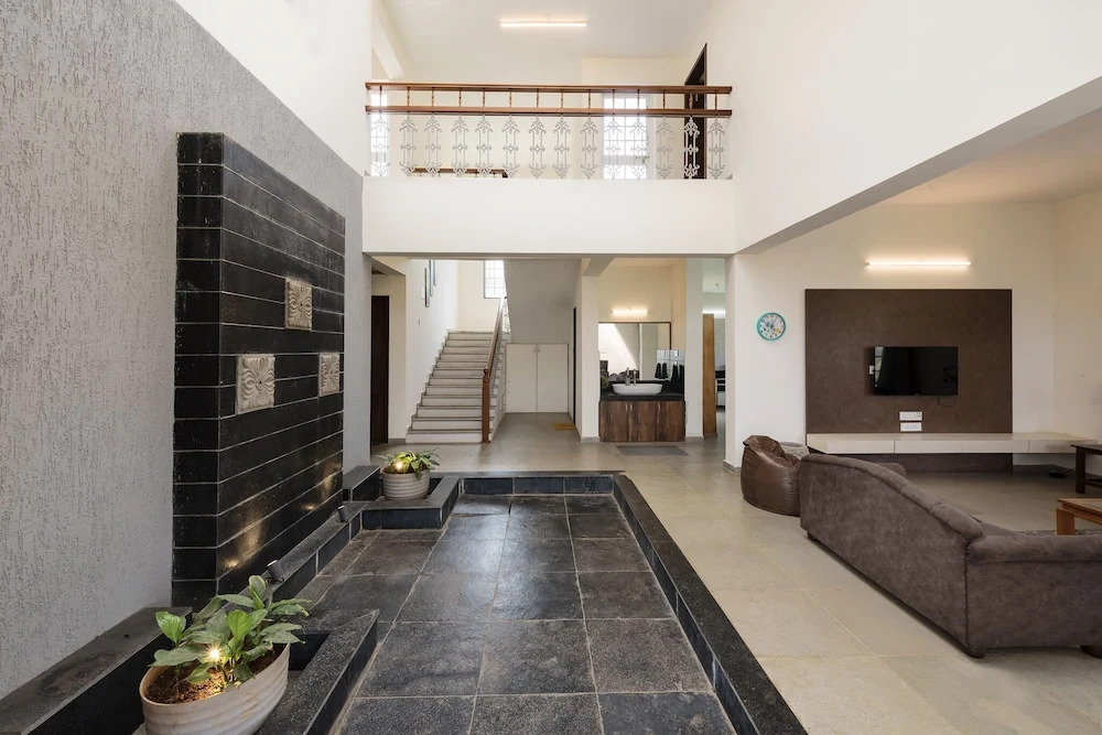 4 Bed Villa - Sleeps 8 - Private Pool - Mtn Views