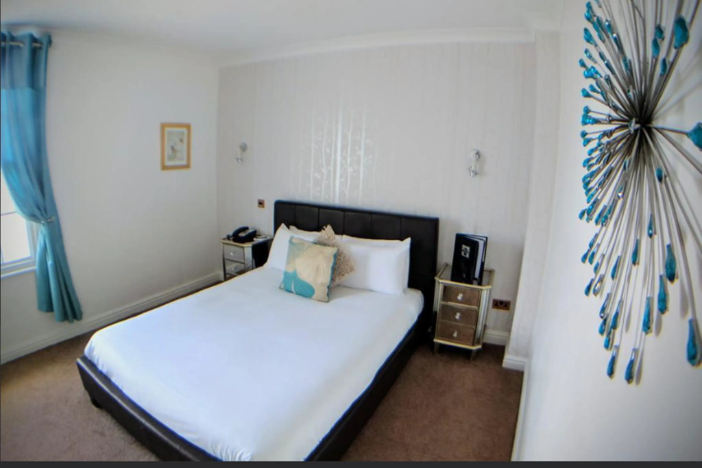 Gainsborough House Hotel