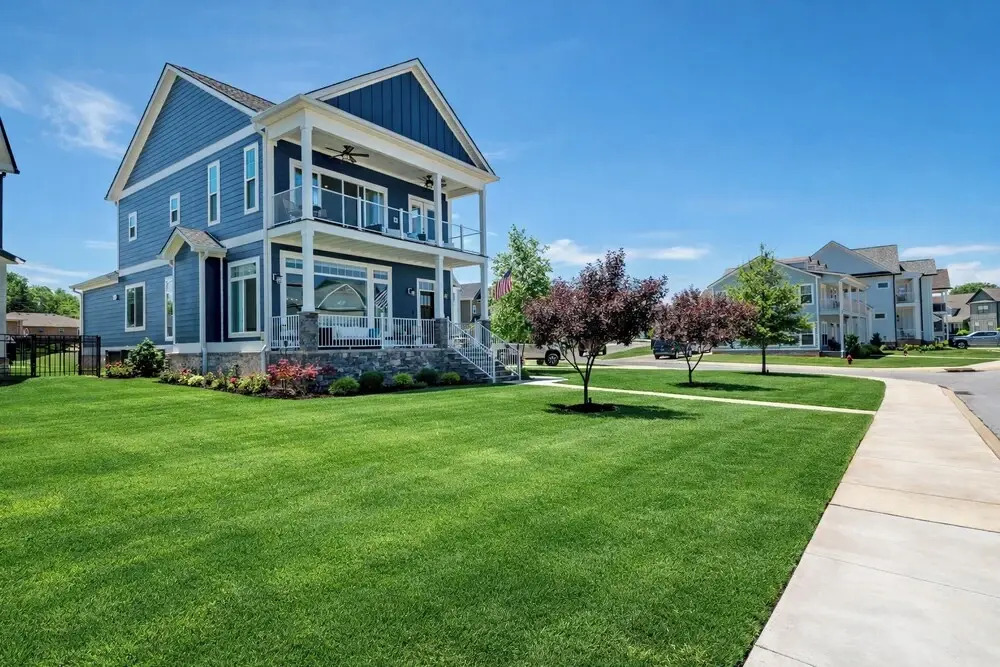 Shoreside Getaway on Tims Ford Lake w/ Pool Access
