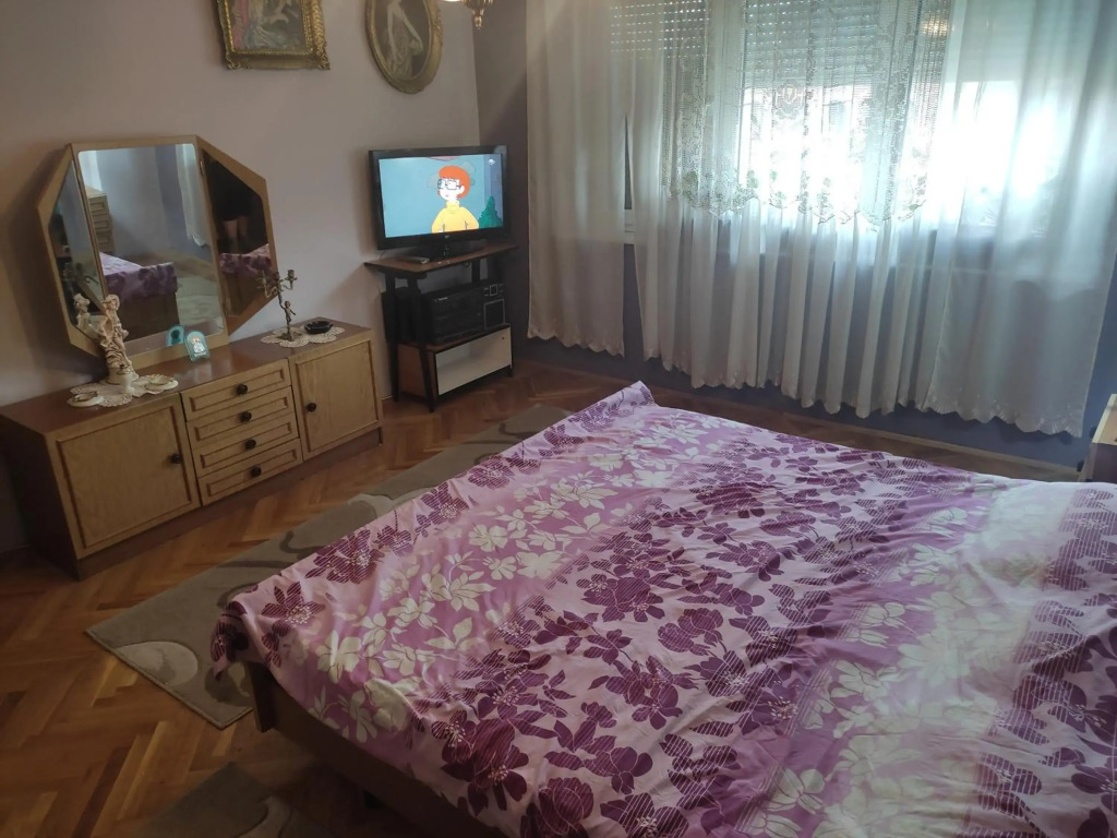 Magic apartment