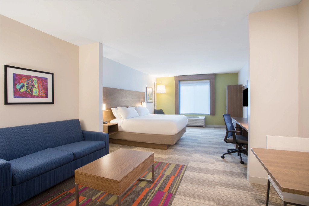 Holiday Inn Express & Suites Owings Mills-Baltimore Area by IHG
