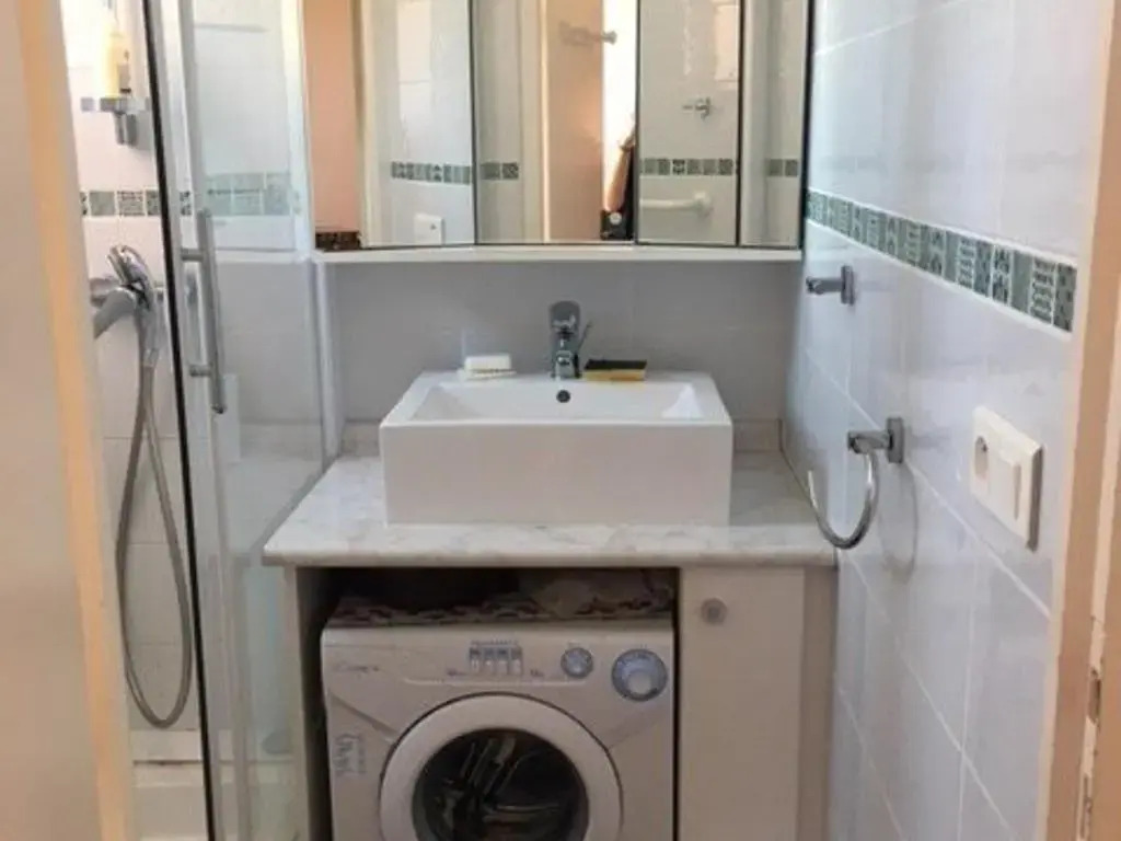 Appartement Cap d'Agde, 2 pièces, 6 personnes - FR-1-607-104