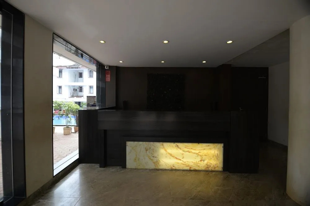 OYO 878 Hotel Sunkissed Plaza