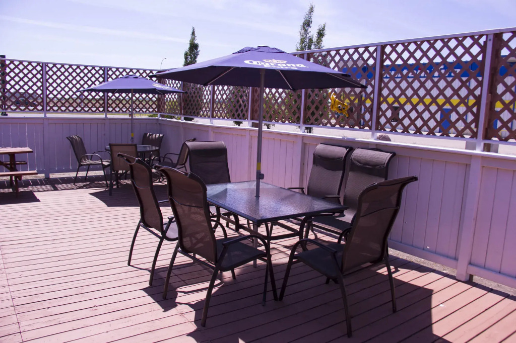 Wheatland Hotel