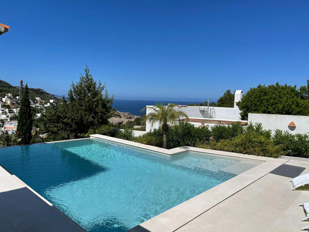 Fantastic Holiday Home in Cala Vadella with Sea-views
