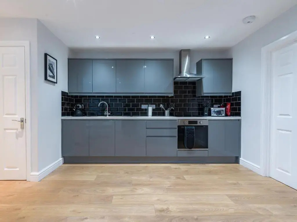 Charming 3-bed House in Newcastle Upon Tyne