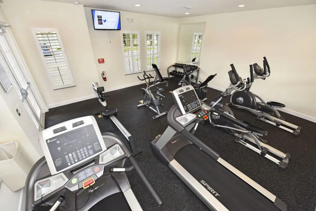 Beautiful 3-Bed Villa 10 Minutes From Disney-17440 Serenity Resort