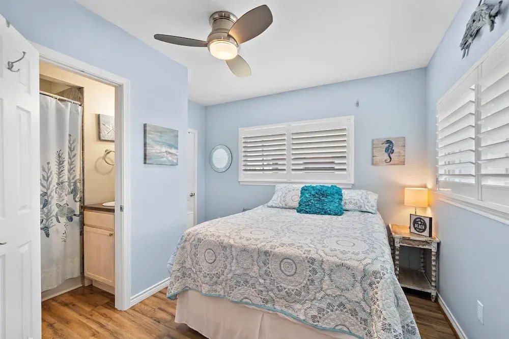 Purple Pelican Paradise by Ryson Vacation Rentals