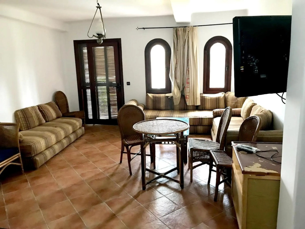 2 bedrooms appartement at Cabo negro 150 m away from the beach with shared pool and furnished terrace