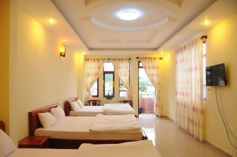 Huong Mai Hotel