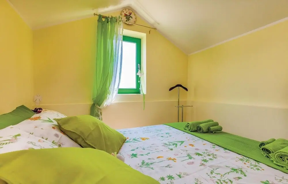 Beautiful home in Polje w/ 2 Bedrooms