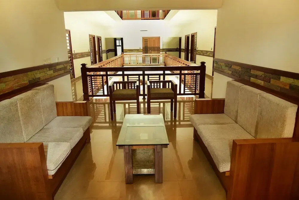 Hotel White Fort by OYO Rooms