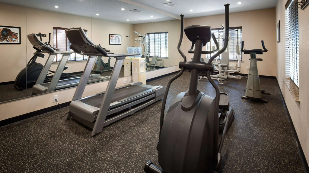 Best Western Plus Gateway Inn & Suites - Aurora