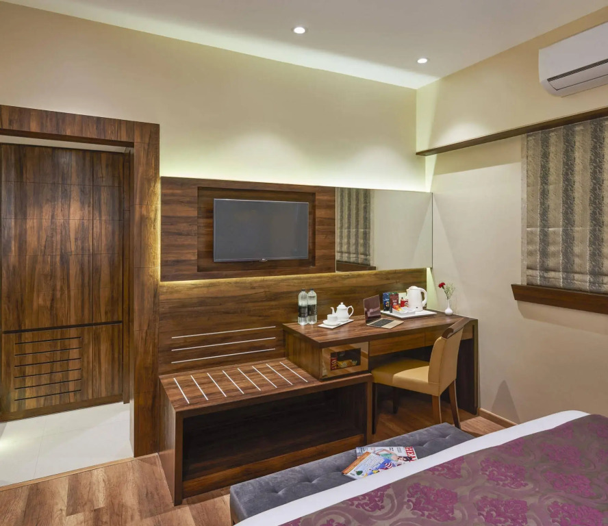 Hotel Bawa Regency Dadar