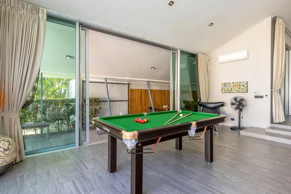 Large Private Pool Villa with 7 Bedrooms 7B