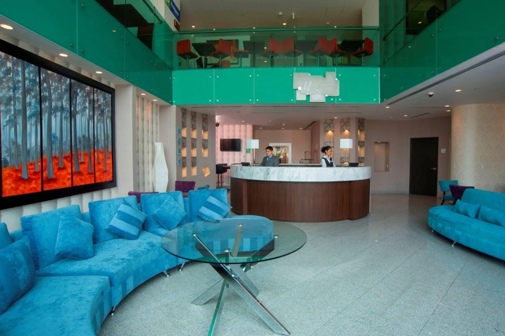 Holiday Inn Express & Suites Queretaro by IHG