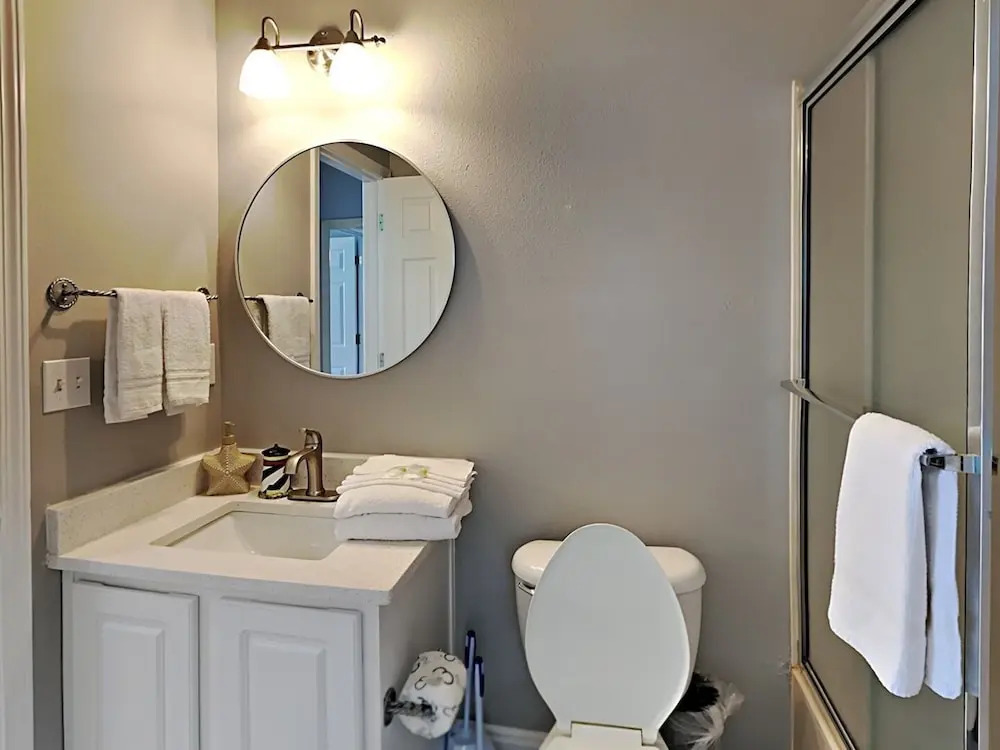 Sandpiper Cove #4213 by Southern Vacation Rentals