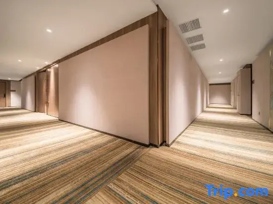 Kaiyuan Park Hyatt Hotel
