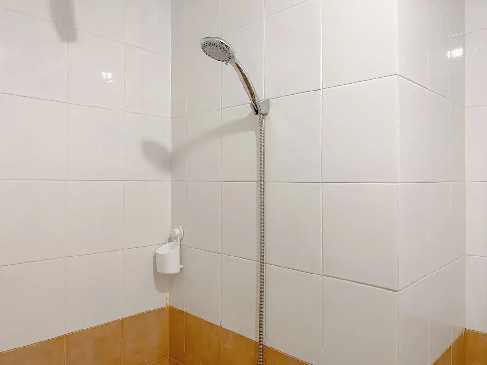 Compact 2Br Apartment Direct Access To Mall At Green Pramuka City