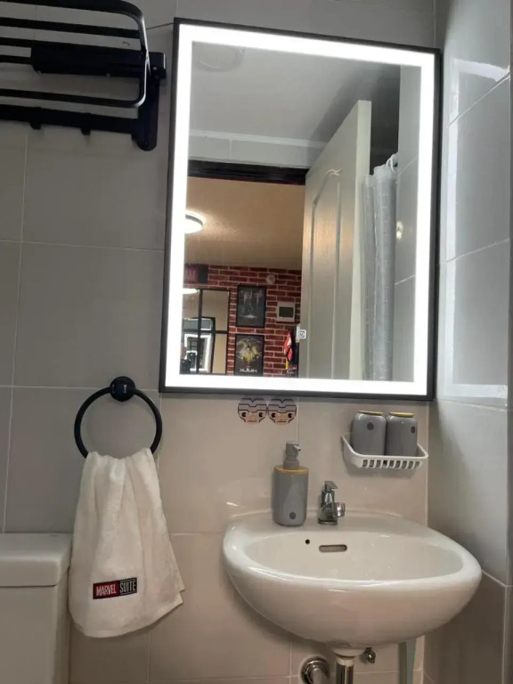 Marvel Suite Staycation -Near Doña Elena Tower